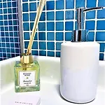 Arc De Triomphe Blissboutique * בוקרשט
