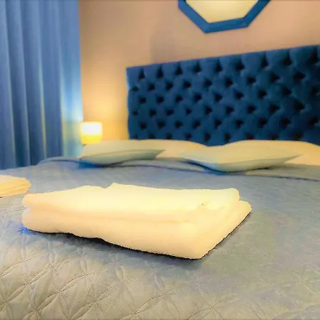 Arc De Triomphe Blissboutique * Bucharest
