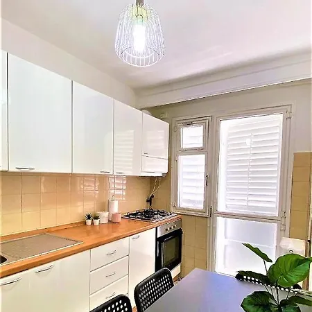 Arc De Triomphe Blissboutique *