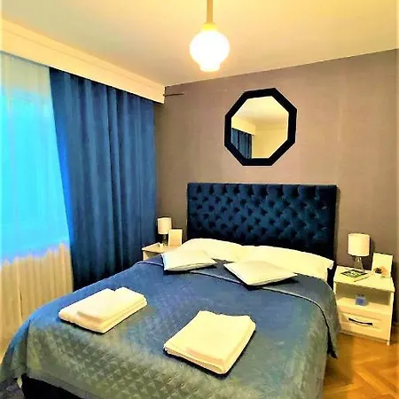 Arc De Triomphe Blissboutique *