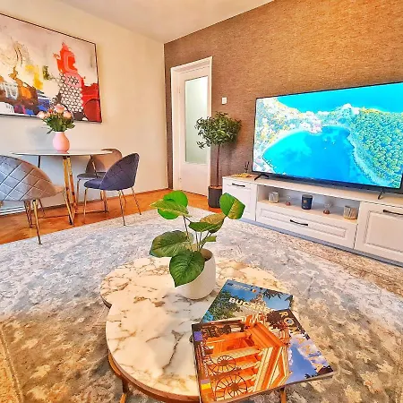 Arc De Triomphe Blissboutique *