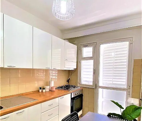 Arc De Triomphe Blissboutique *